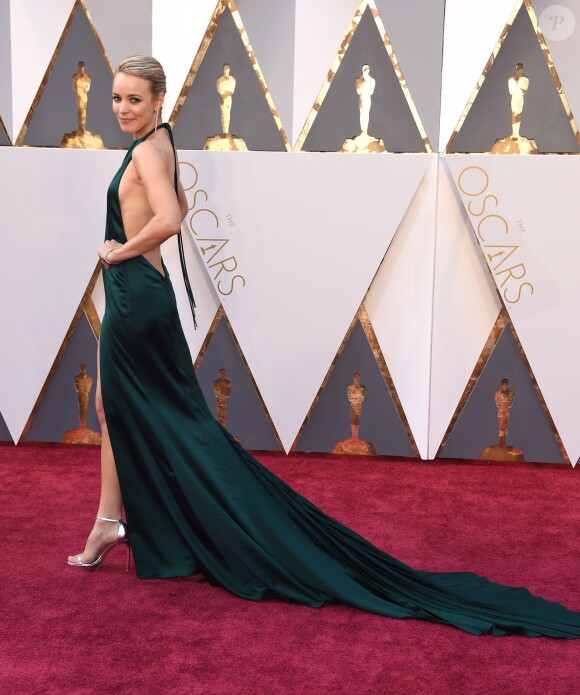 Rachel McAdams (robe August Getty) - Photocall de la 88ème cérémonie des Oscars au Dolby Theatre à Hollywood. Le 28 février 2016