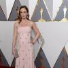 Emily Blunt (enceinte) - Photocall de la 88ème cérémonie des Oscars au Dolby Theatre à Hollywood. Le 28 février 2016