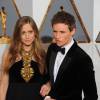 Eddie Redmayne et sa femme Hannah Bagshawe - Photocall de la 88ème cérémonie des Oscars au Dolby Theatre à Hollywood. Le 28 février 2016