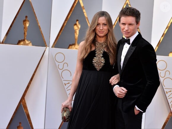 Hannah Bagshawe (enceinte) et Eddie Redmayne aux Oscars 2016.