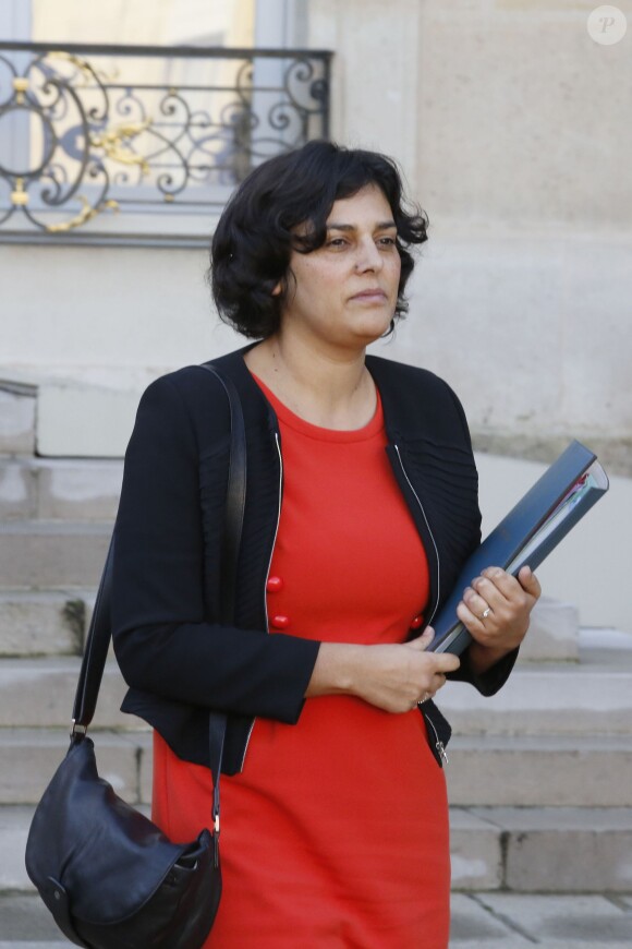 Myriam El Khomri sortant du conseil des ministres au palais de l'Elysée à Paris, le 23 décembre 2015. © Alain Guizard/Bestimage