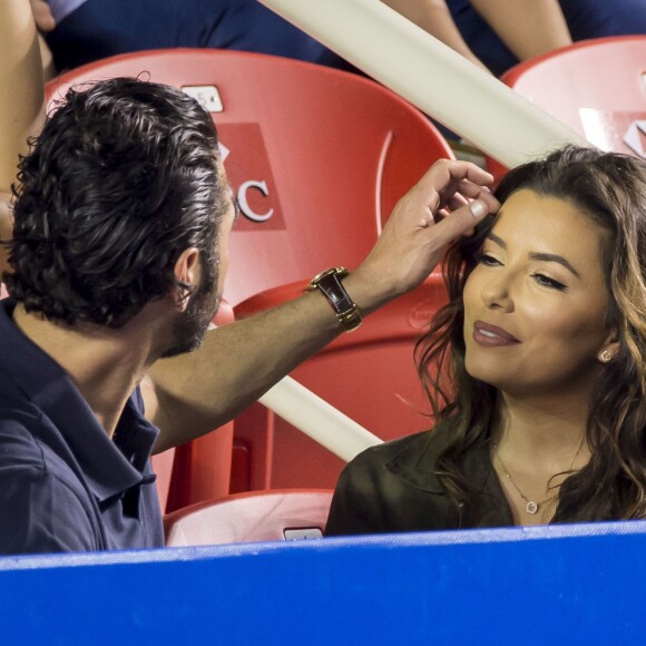 Eva Longoria et Jose Antonio Baston au tournoi de tennis d'Acapulco, Mexique, le 26 février 2016