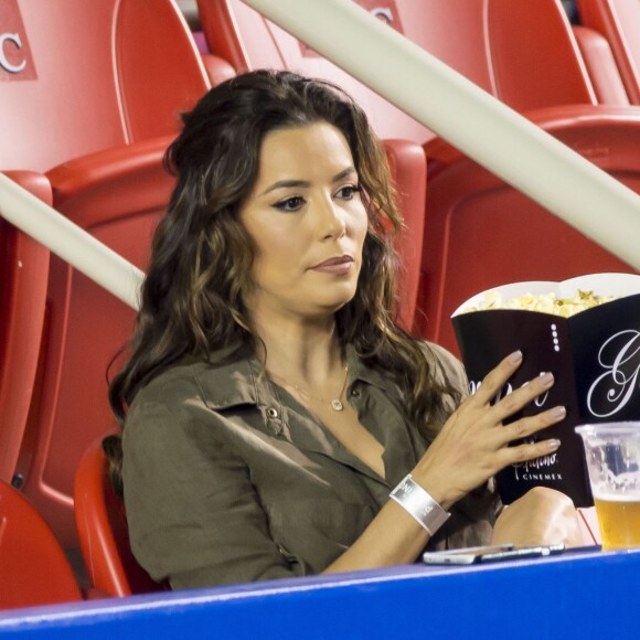 Eva Longoria et Jose Antonio Baston au tournoi de tennis d'Acapulco, Mexique, le 26 février 2016