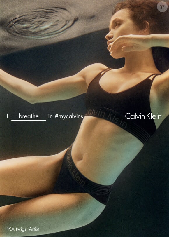 FKA twigs est un des visages de la nouvelle campagne de Calvin Klein.