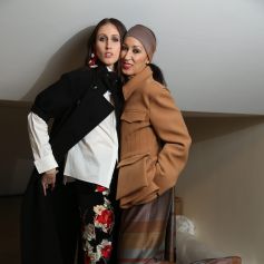 Pat Cleveland et sa fille Anna - Backstage du défilé H&M collection automne-hiver 2016/2017 à Paris le 2 mars 2016 02/03/2016 - Paris