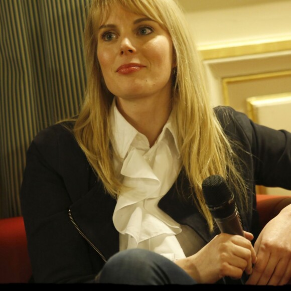 Exclusif - Carine Jonrond (Directrice adjointe du centre pénitencier de Villepinte) - Débat de personnalités organisé dans le cadre de la Journée de la Femme par Rachida Dati à la Mairie du VIIème arrondissement à Paris. Le 8 mars 2016 © Alain Guizard / Bestimage