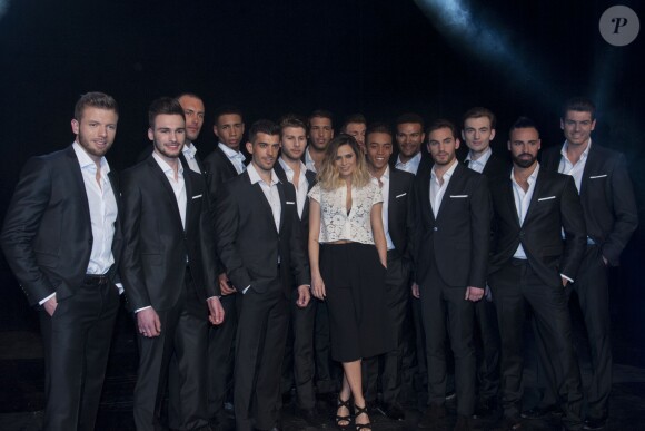 Clara Morgane (présidente du jury) (Jury) et les candidats - Election de Mister France 2016 à l'Espace Pierre Cardin à Paris le 8 mars 2016. Sélim Arik qui endosse l'écharpe tant convoitée. A 22 ans et du haut de son mètre 91, cet apollon originaire de la région Centre Val de Loire s’apprête à vivre une année riche en émotions. © Pierre Perusseau/Bestimage