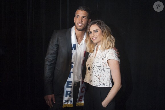 Sélim Arik, élu Mister France 2016, Clara Morgane (présidente du jury) - Election de Mister France 2016 à l'Espace Pierre Cardin à Paris le 8 mars 2016. Sélim Arik qui endosse l'écharpe tant convoitée. A 22 ans et du haut de son mètre 91, cet apollon originaire de la région Centre Val de Loire s’apprête à vivre une année riche en émotions. © Pierre Perusseau/Bestimage
