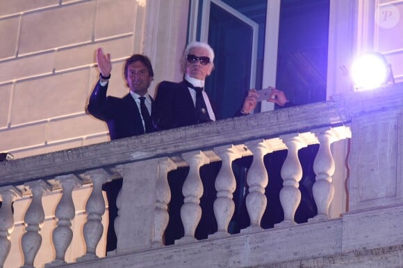 Pietro Beccari (PDG de Fendi) et Karl Lagerfeld assistent à la soirée d'ouverture du restaurant japonais "Zuma", sur la terrasse du Palazzo Fendi. Rome, le 10 mars 2016.