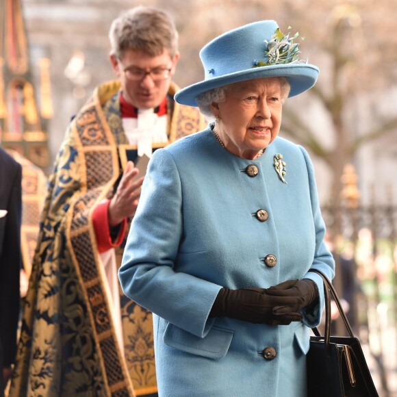 La reine Elizabeth II arrive à l'abbaye de Westminster, le 14 mars 2016, pour le service du Commonwealth Day.