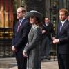Kate Middleton et le prince William avec le prince Harry en l'abbaye de Westminster, le 14 mars 2016, pour le service du Commonwealth Day.