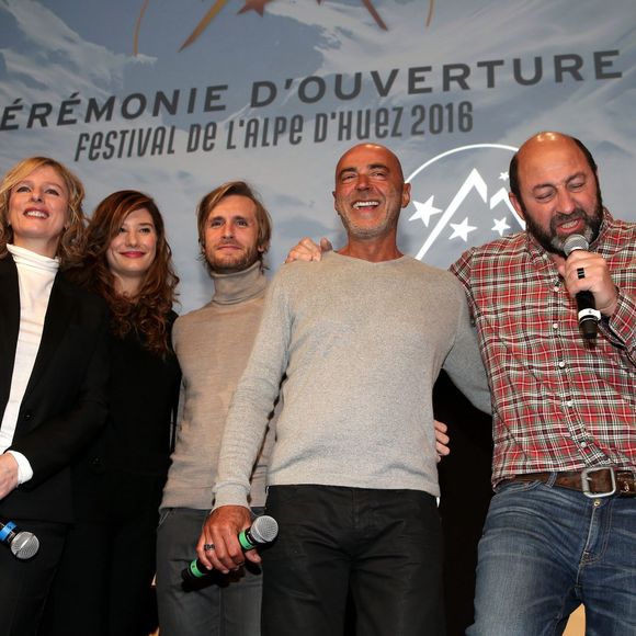 Karin Viard, Alice Pol, Philippe Lacheau, Patrick Bosso, Kad Merad - Soirée d'ouverture du 19ème Festival International du film de Comédie de l'Alpe d'Huez le 13 Janvier 2016. © Dominique Jacovides/Bestimag
