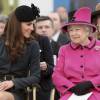 Kate Middleton et la reine Elizabeth II en visite à Leicester le 8 mars 2012. "Le moment le plus marquant" de la carrière royale de la duchesse de Cambridge.