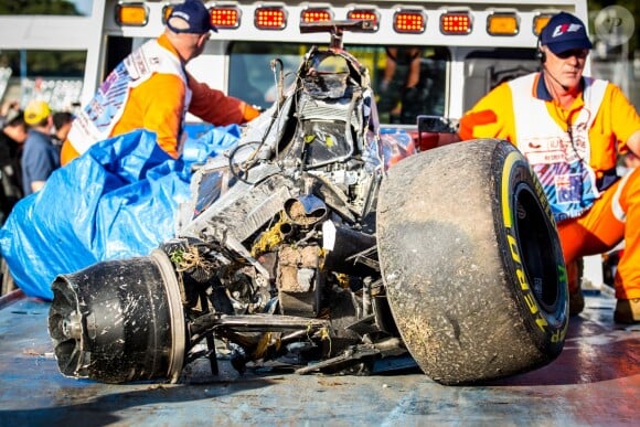 Ce qu'il reste de la McLaren de Fernando Alonso après son accident lors du Grand Prix d'Australie, le 20 mars 2016 à Melbourne.
