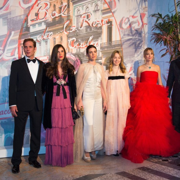 Andrea Casiraghi et sa femme Tatiana Santo Domingo, Charlotte Casiraghi, SAR la princesse Alexandra de Hanovre avec Beatrice Borromeo et Pierre Casiraghi lors du 62e Bal de la Rose au Sporting de Monte Carlo, le 19 mars 2016, inspiré par Cuba. © Palais princier / Gaetan Luci / Monte Carlo Société des Bains de Mer via Bestimage