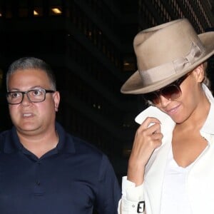 Beyonce Knowles se promène à New York le 12 mai 2015.