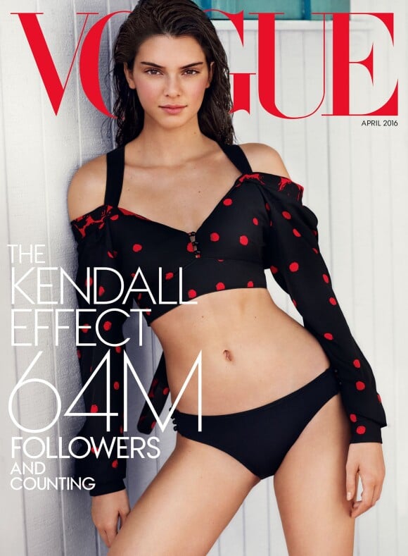Kendall Jenner en couverture du numéro spécial de Vogue. Photo par Mario Testino.