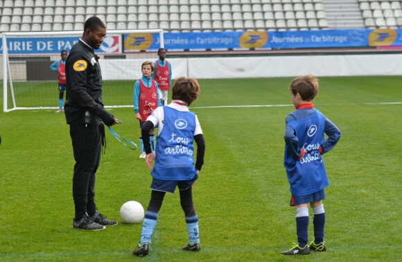 Djibril Cissé - Journées Nationales de l'arbitrage " tous arbitre " au stade Jean Bouin à Paris le 21 octobre 2015.