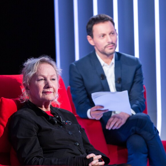 Exclusif - Enregistrement de l'émission "Le Divan" (France 3) présentée par Marc-Olivier Fogiel avec Agnès b. en invitée. Le 28 mars 2016 © Cyril Moreau / Bestimage