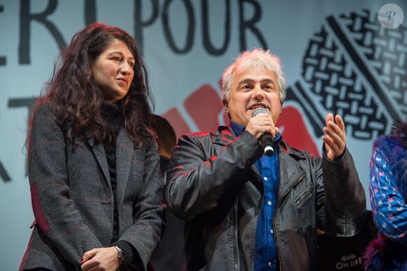 Zineb El Rhazoui, Patrick Pelloux lors du "concert pour la liberté", le 3 mai 2015 - Paris