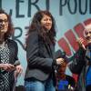 Corinne Rey (Coco), Zineb El Rhazoui, Patrick Pelloux (Charlie Hebdo), lors du "concert pour la liberté", le 3 mai 2015 - Paris