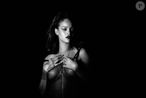 Rihanna dans les coulisses coulisses du tournage du clip "Kiss It Better".