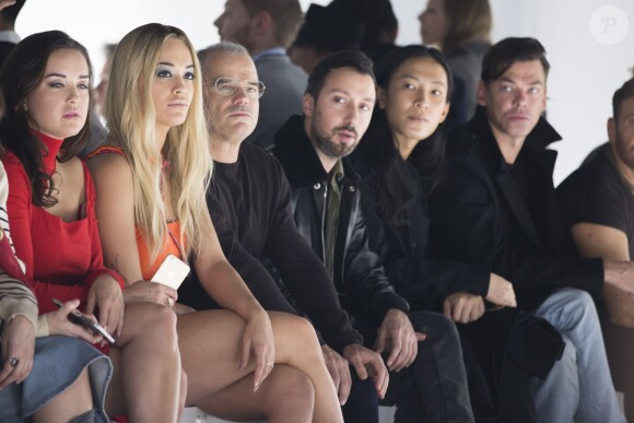 Rita Ora, Anthony Vaccarello, Alexander Wang - Défilé Atelier Versace printemps-été 2016.