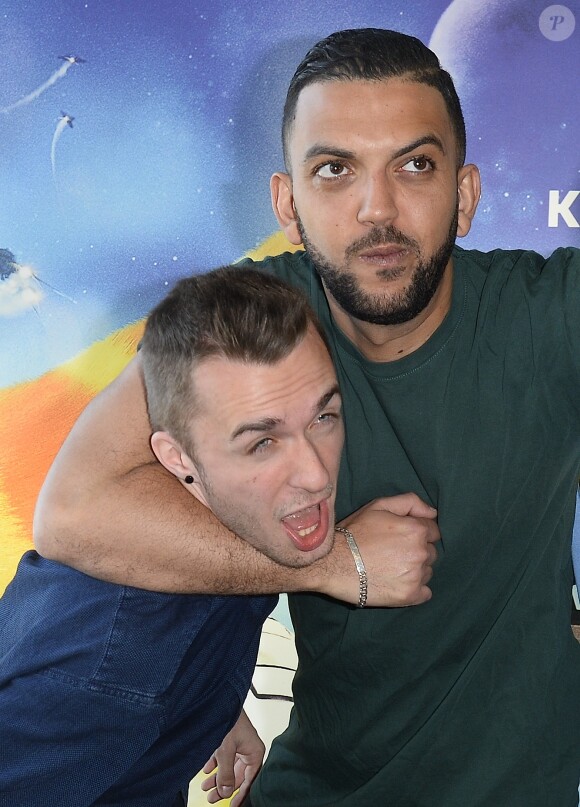 Squeezie et Jhon Rachid à l'avant-première du film "Ratchet et Clank" au cinéma MK2 Bibliothèque à Paris le 3 avril 2016. © Guirec Coadic / Bestimage