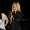 Kylie Jenner quitte le restaurant Roku de West Hollywood et rentre en voiture avec son compagnon Tyga le 24 mars 2016.