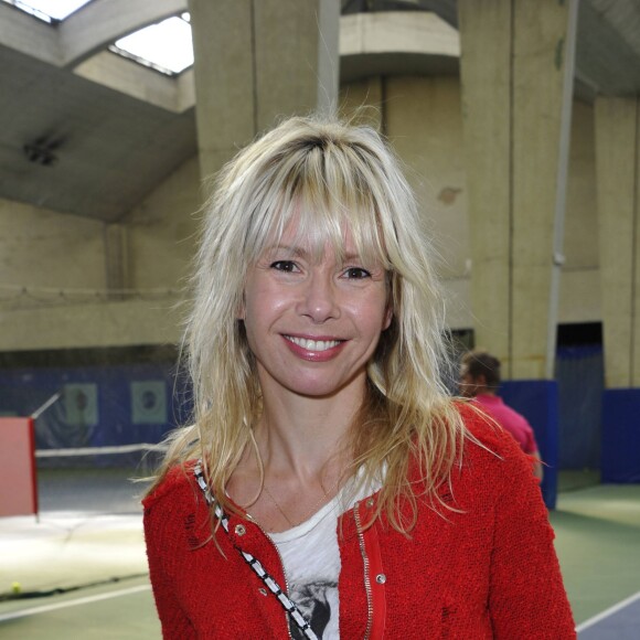 Romane Serda à un tournoi de tennis pour l'association "Enfant star et match" à Paris le 26 mars 2012 