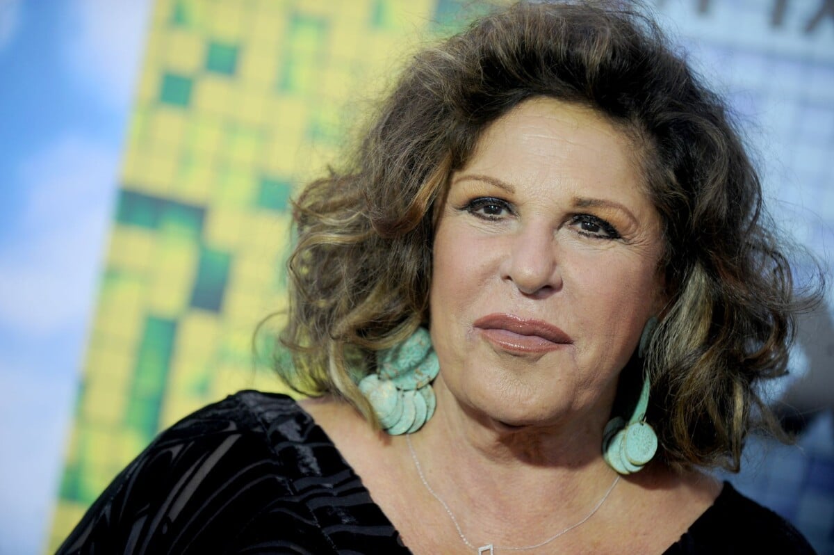 Vidéo Lainie Kazan à l'avantpremière du film "Pixels" organisée à