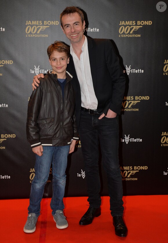 Matthieu Gonet et son fils - Vernissage de "James Bond 007 l'exposition - 50 ans de style Bond" à la grande Halle de la Villette à Paris, le 14 avril 2016. © Veeren/Bestimage