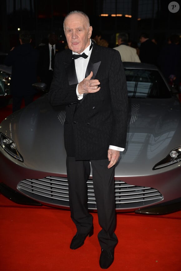 Réym Julienne au vernissage de "James Bond 007 l'exposition - 50 ans de style Bond" à la grande Halle de la Villette à Paris, le 14 avril 2016. © Veeren/Bestimage