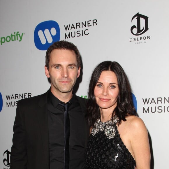 Johnny McDaid et Courteney Cox à Los Angeles le 8 février 2015
