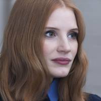 Jessica Chastain en deuil : Bouleversée par la mort de Dan Ireland, son "soleil"