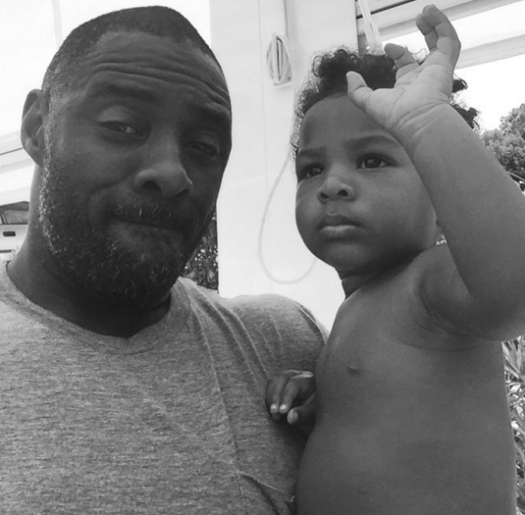 Idris Elba et son fils Winston. Photo publiée sur Instagram en 2015