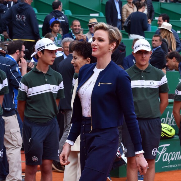 Le prince Albert II de Monaco et la princesse Charlene ont félicité Rafael Nadal pour sa victoire en finale du Monte-Carlo Rolex Masters 2016 face à Gaël Monfils au Monte-Carlo Country Club à Roquebrune-Cap-Martin, le 17 avril 2016. © Bruno Bebert/Bestimage