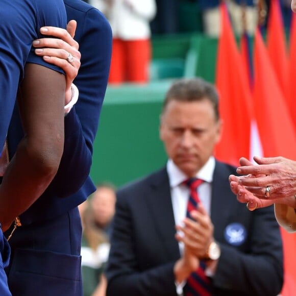 Le prince Albert II de Monaco et la princesse Charlene ont félicité Rafael Nadal pour sa victoire en finale du Monte-Carlo Rolex Masters 2016 face à Gaël Monfils au Monte-Carlo Country Club à Roquebrune-Cap-Martin, le 17 avril 2016. © Bruno Bebert/Bestimage