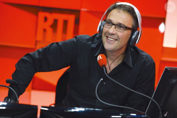 Julien Courbet avec Ça peut vous arriver sur RTL.