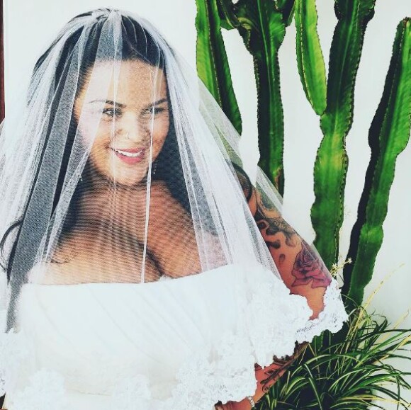 Sarah Fraisou des "Anges 8" en robe de mariée, sur Instagram