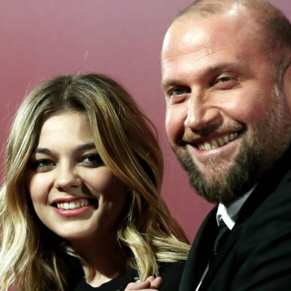 Louane Emera, François Damiens - Photocall lors de la 41e cérémonie des Cesar au théâtre du Châtelet à Paris, le 26 février 2016. © Borde-Jacovides/Bestimage