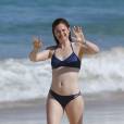 hot-bikini-pics-bonnie-wright