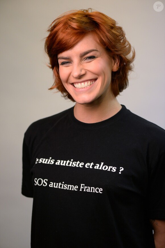 Exclusif - Fauve Hautot - Mobilisation des people pour l'association SOS Autisme en France lors d'un shooting au studio Invisu à Paris, le 7 et 8 février 2016. © Rachid Bellak/Bestimage