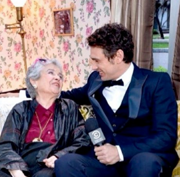 James Franco a annoncé le décès de sa grand-mère Mitzie Vern sur sa page Instagram, le 3 mai 2016