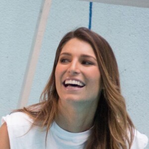 Laury Thilleman est la marraine de La nuit de l'eau à la piscine municipale de Pantin le 11 mars 2016.