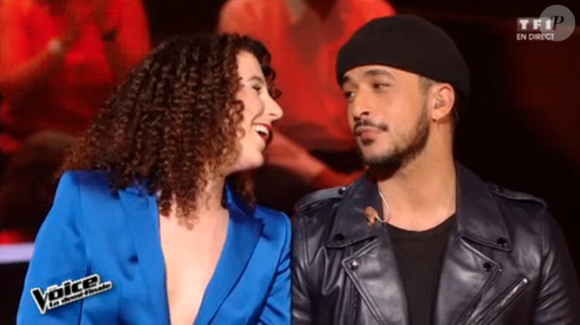 Amandine et Slimane, dans The Voice 5 (demi-finale) sur TF1, le samedi 7 mai 2016.
