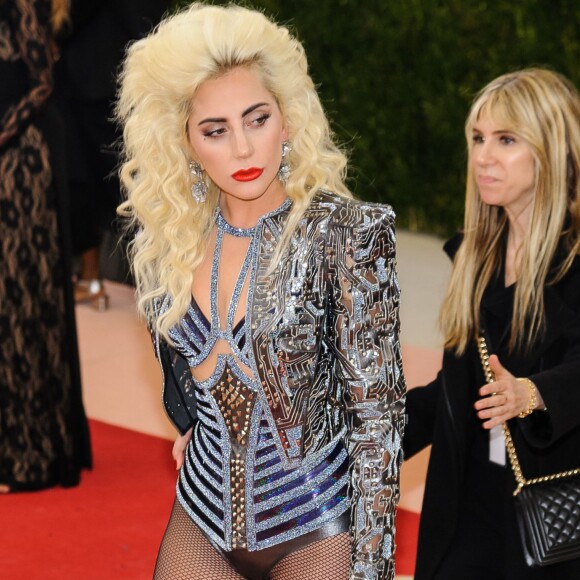 Lady Gaga - Soirée Costume Institute Benefit Gala 2016 (Met Ball) sur le thème de "Manus x Machina" au Metropolitan Museum of Art à New York, le 2 mai 2016