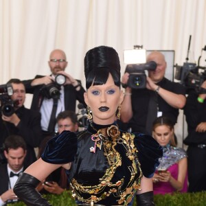 Katy Perry - Soirée Costume Institute Benefit Gala 2016 (Met Ball) sur le thème de "Manus x Machina" au Metropolitan Museum of Art à New York, le 2 mai 2016. 