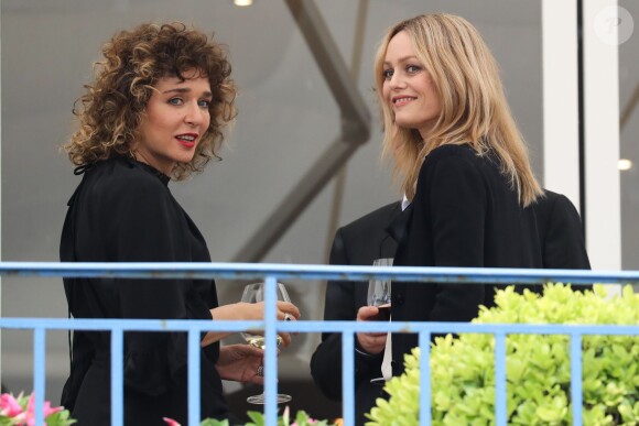 Valeria Golino et Vanessa Paradis au cocktail des membres du jury du 69ème festival international du film de Cannes à l'hôtel Martinez le 10 mai 2016
