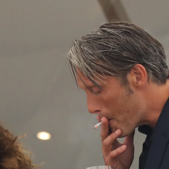 Mads Mikkelsen au cocktail des membres du jury du 69ème festival international du film de Cannes à l'hôtel Martinez le 10 mai 2016